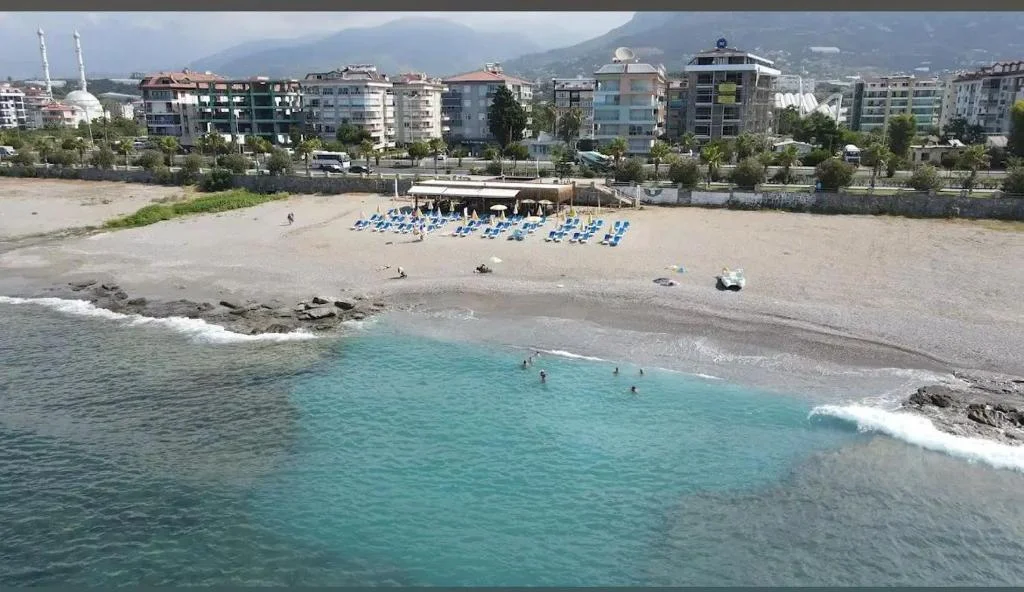 Kestel Antalya Havalimani Kestel Vip Vip Transfer - Airport Meeting Point with Name Sign